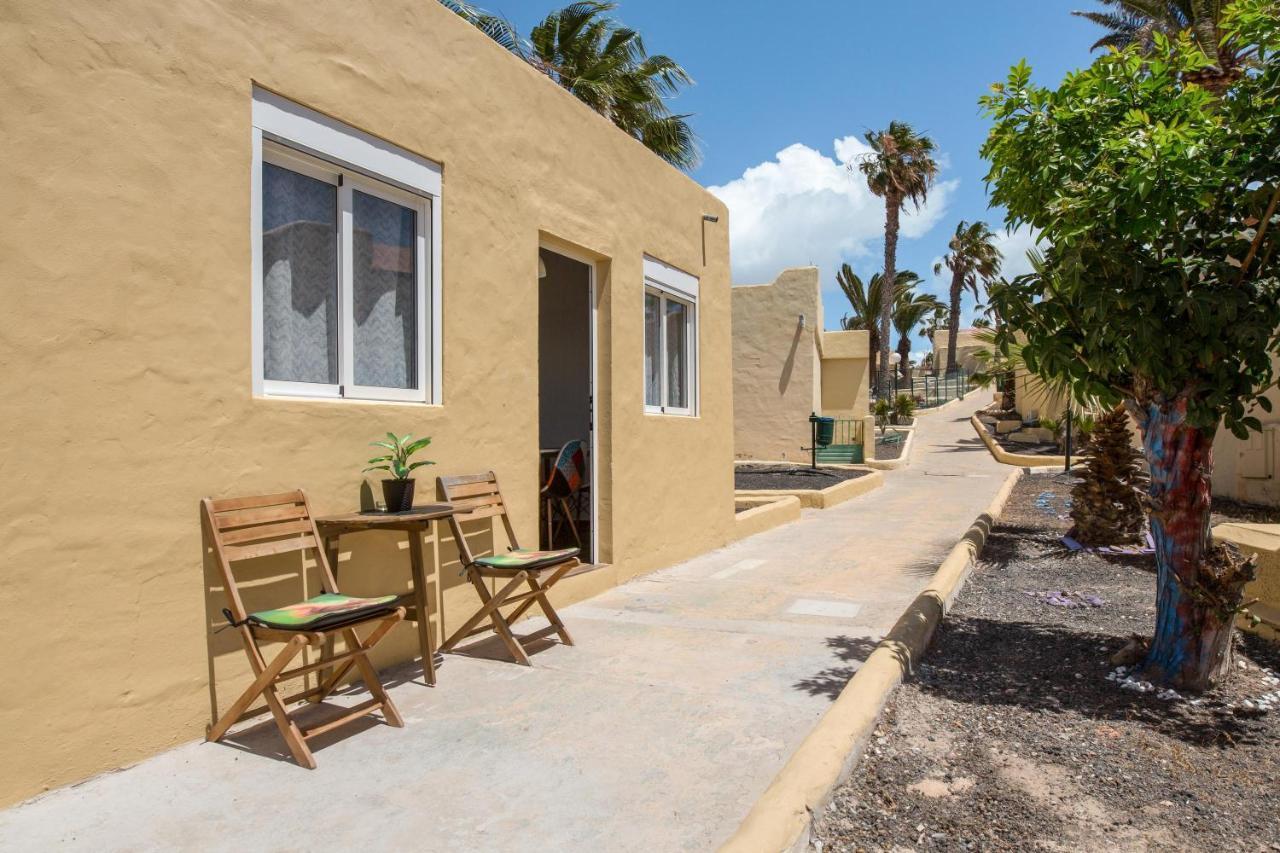 8145B - Bonito Bungalow קוסטה קלמה מראה חיצוני תמונה